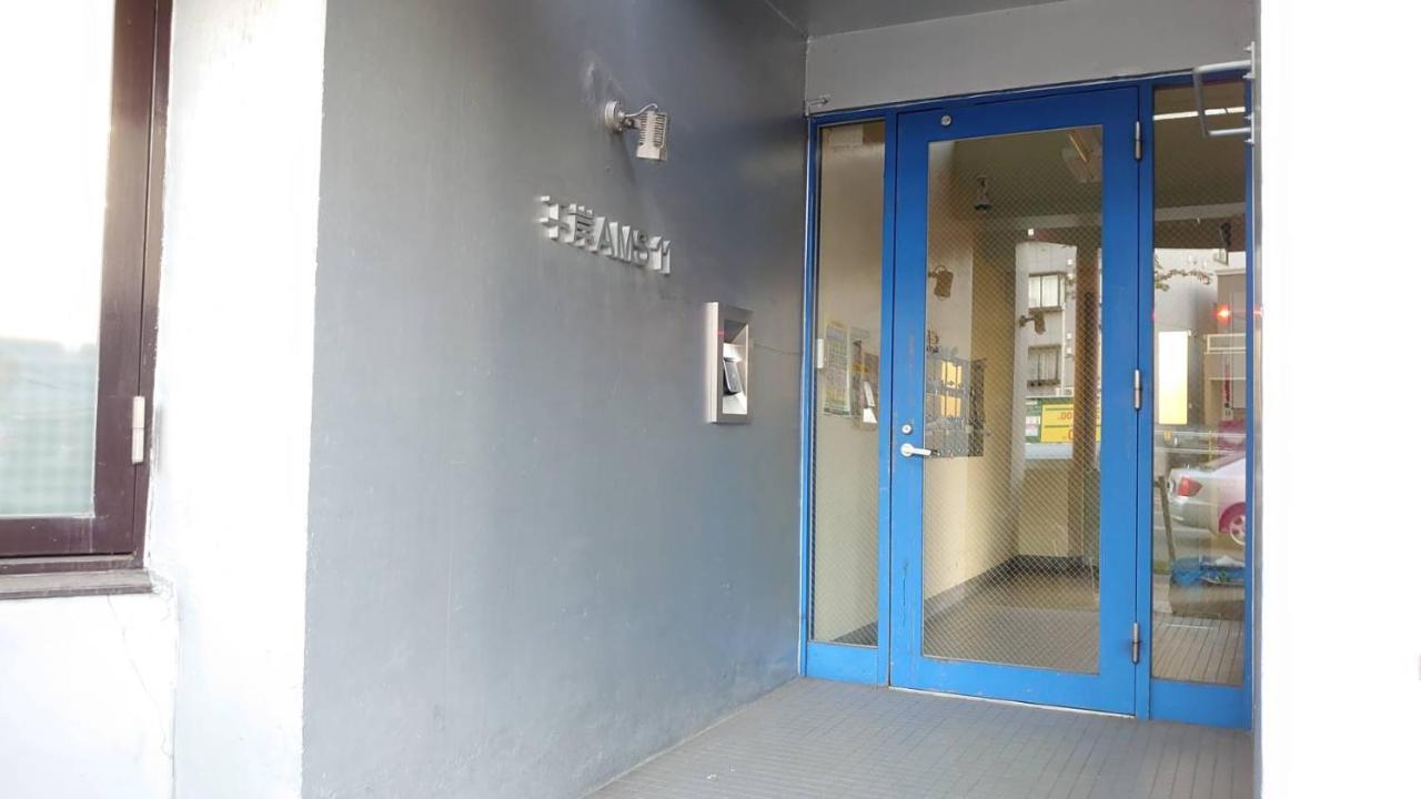 Апартаменти Ams Hiragishi 11 Rm 502 平岸駅から3分 解放感あって明るいお部屋 家族やお友達と 札幌ドームや中心部まで1駅 Екстер'єр фото
