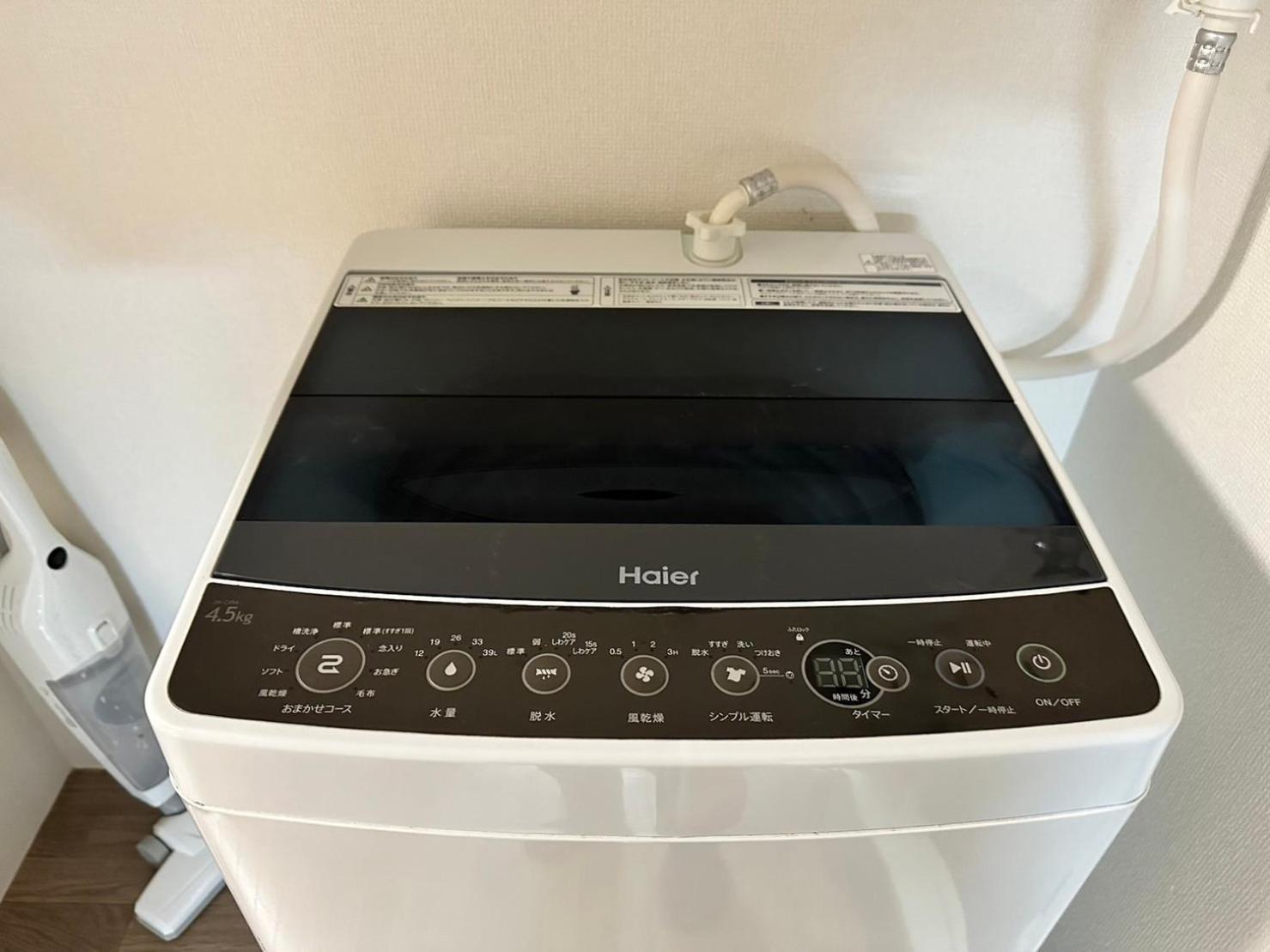 Апартаменти Ams Hiragishi 11 Rm 502 平岸駅から3分 解放感あって明るいお部屋 家族やお友達と 札幌ドームや中心部まで1駅 Екстер'єр фото