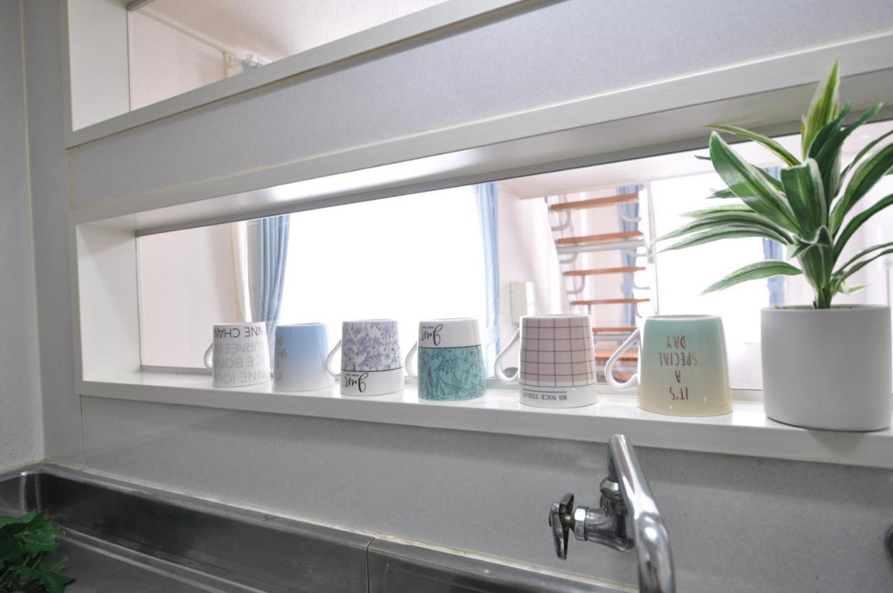 Апартаменти Ams Hiragishi 11 Rm 502 平岸駅から3分 解放感あって明るいお部屋 家族やお友達と 札幌ドームや中心部まで1駅 Екстер'єр фото